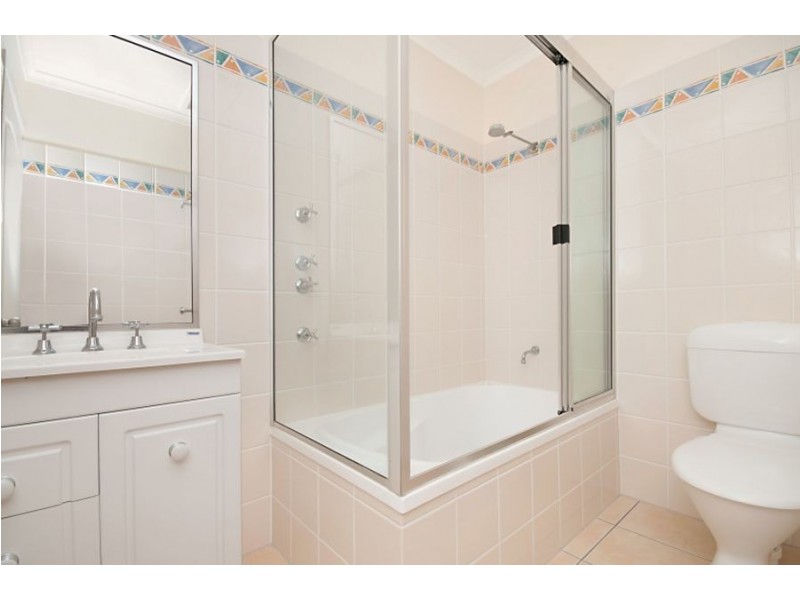 2/22 Primrose Street, North Ward QLD 4810