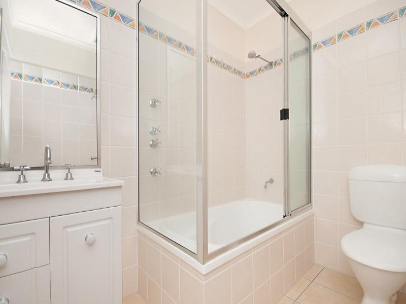 2/22 Primrose Street, North Ward QLD 4810