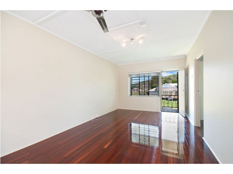 3/2 Haymarket Street, Hyde Park QLD 4812