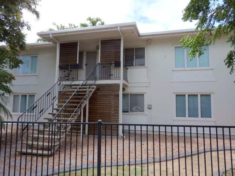 4/2 McQuade Court, Mysterton QLD 4812