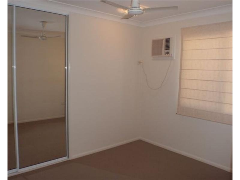 4 Blue Lake Court, Kirwan QLD 4817