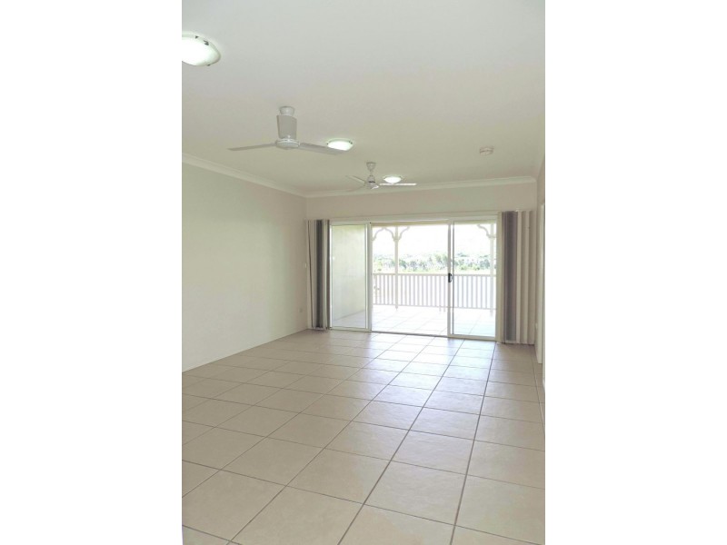 13/12-14 Martinez Avenue, West End QLD 4810
