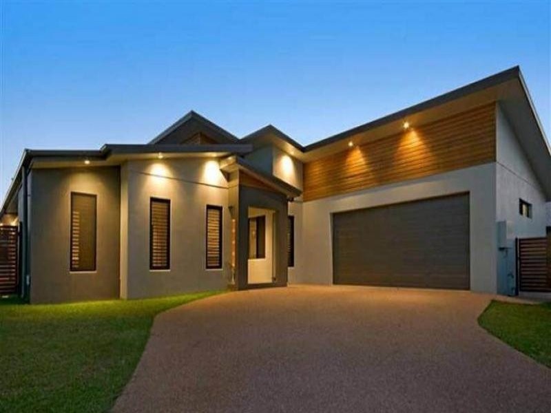 Bushland Beach QLD 4818