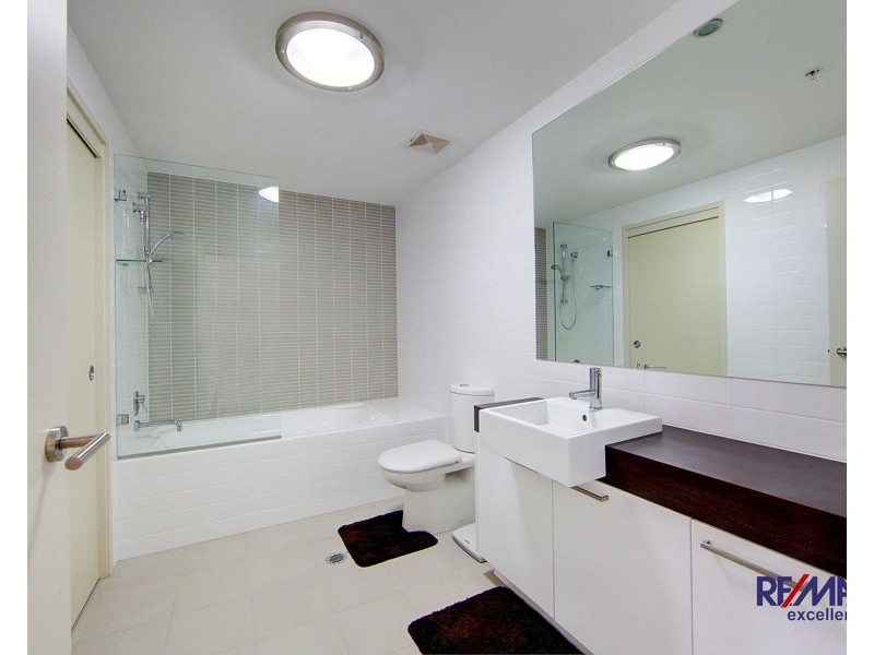 1801/84-106 Denham Street, Townsville City QLD 4810