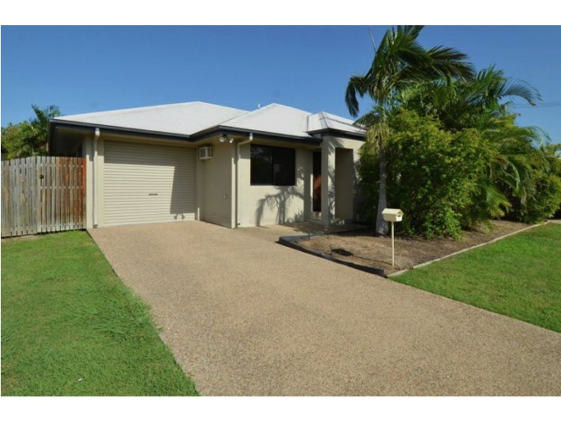 1/18 San Vito Crescent, Rasmussen QLD 4815