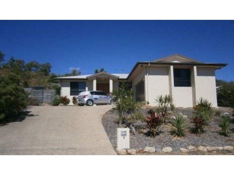 9 San Antonio Court, Mount Louisa QLD 4814