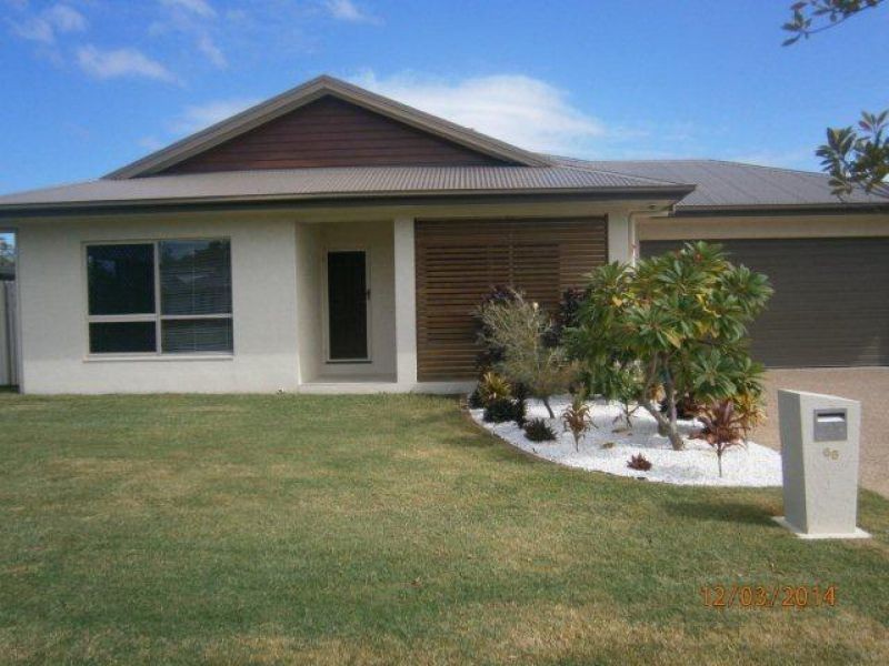 Bushland Beach QLD 4818