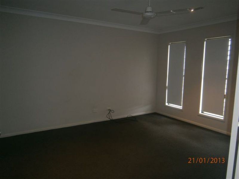 Bushland Beach QLD 4818