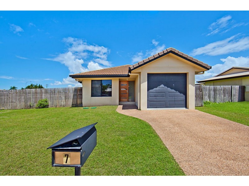 7 Summerland Drive, Deeragun QLD 4818