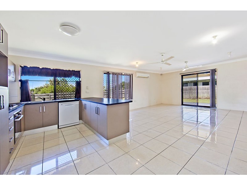 7 Summerland Drive, Deeragun QLD 4818