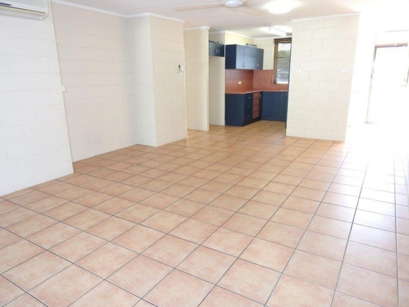 1/423 Ross River Road, Cranbrook QLD 4814