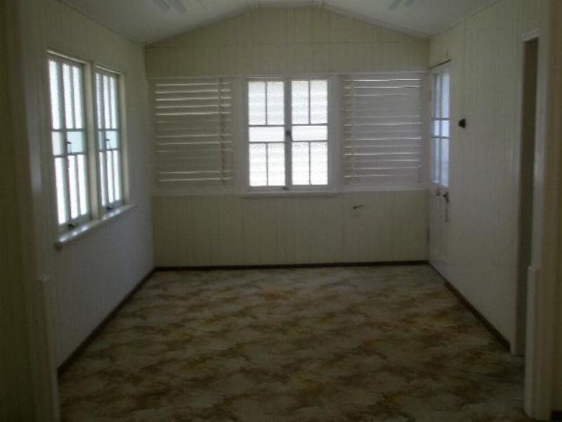 Railway Estate QLD 4810