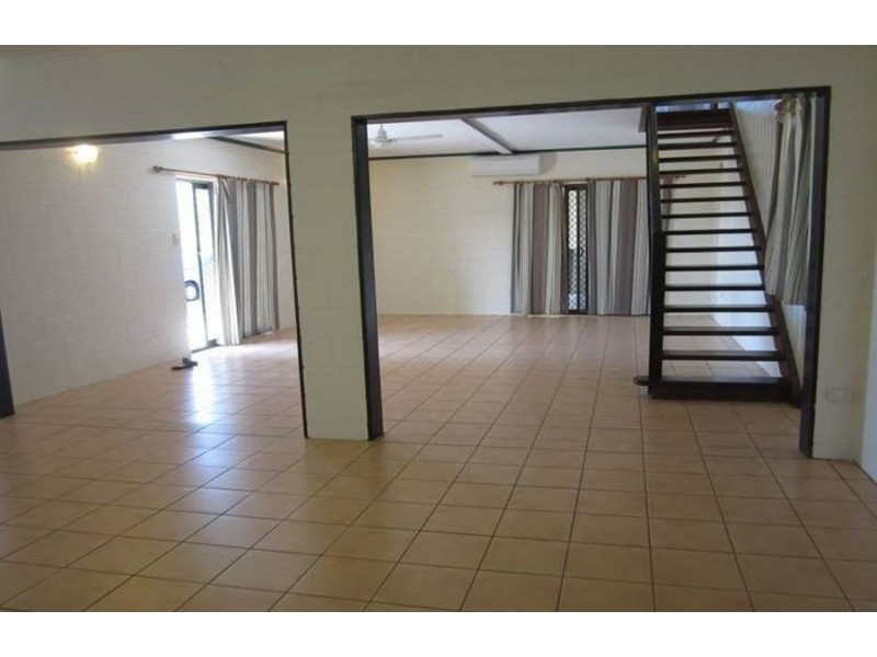 21 Chisholm Trail, Oak Valley QLD 4811