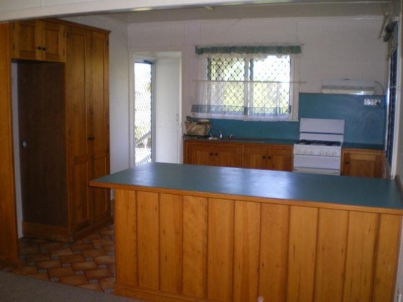 Railway Estate QLD 4810