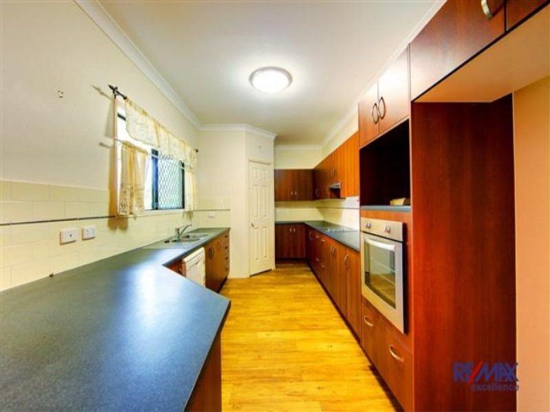 1 Minaret Way, Mount Louisa QLD 4814