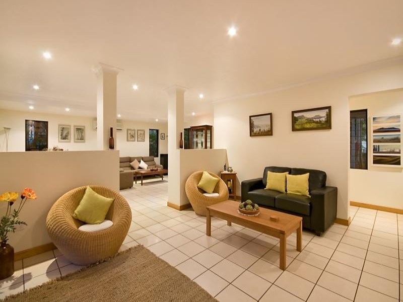 30 Marron Crescent, Mundingburra QLD 4812