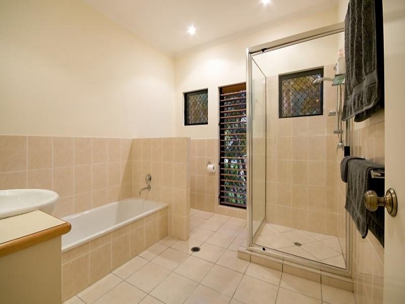 30 Marron Crescent, Mundingburra QLD 4812