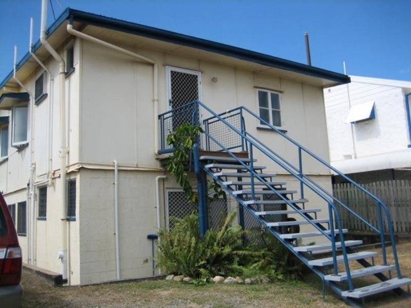 69 Cay St, Saunders Beach QLD 4818