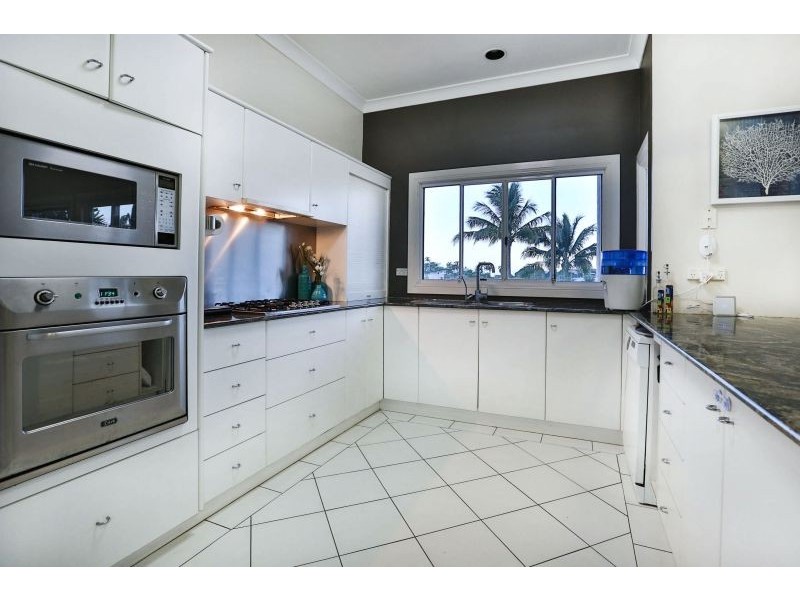 9 Stanton  Tce, Townsville City QLD 4810