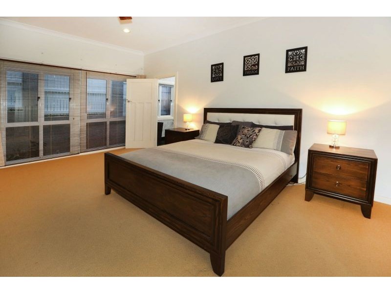 9 Stanton  Tce, Townsville City QLD 4810