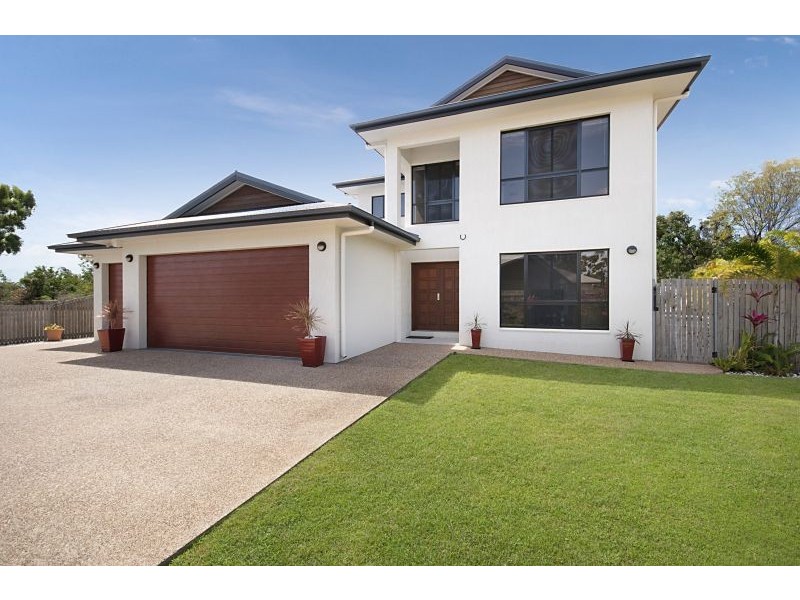 11 Margarita Ct, Bushland Beach QLD 4818