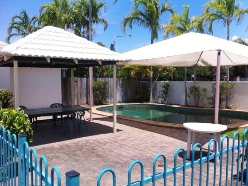 11/14 Nix St, West End QLD 4810