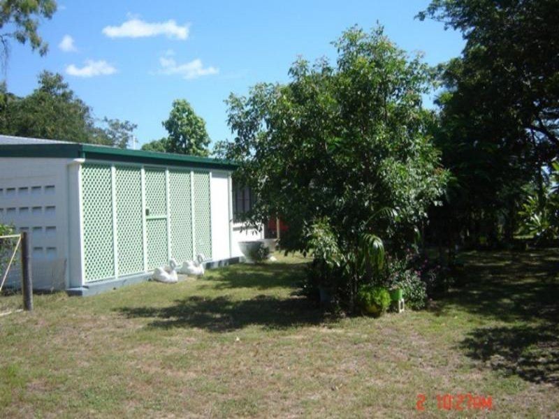 6 Lennig Pl, Nome QLD 4816