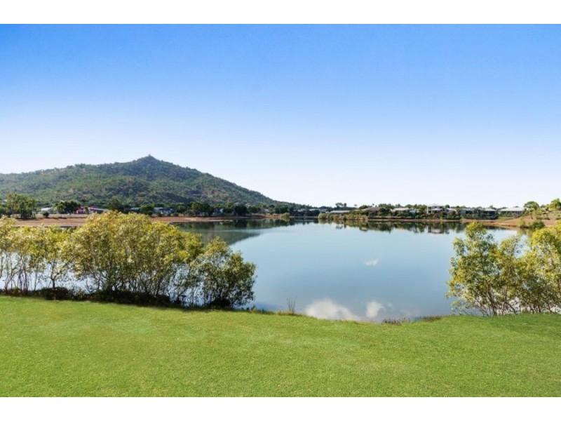 5/30-32 Martinez Ave, West End QLD 4810