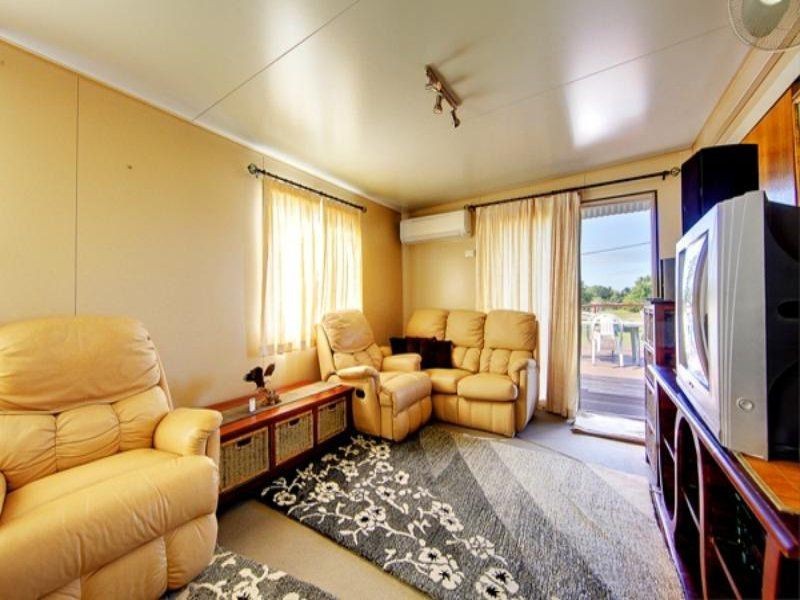 3 Koppe  Place, Nome QLD 4816
