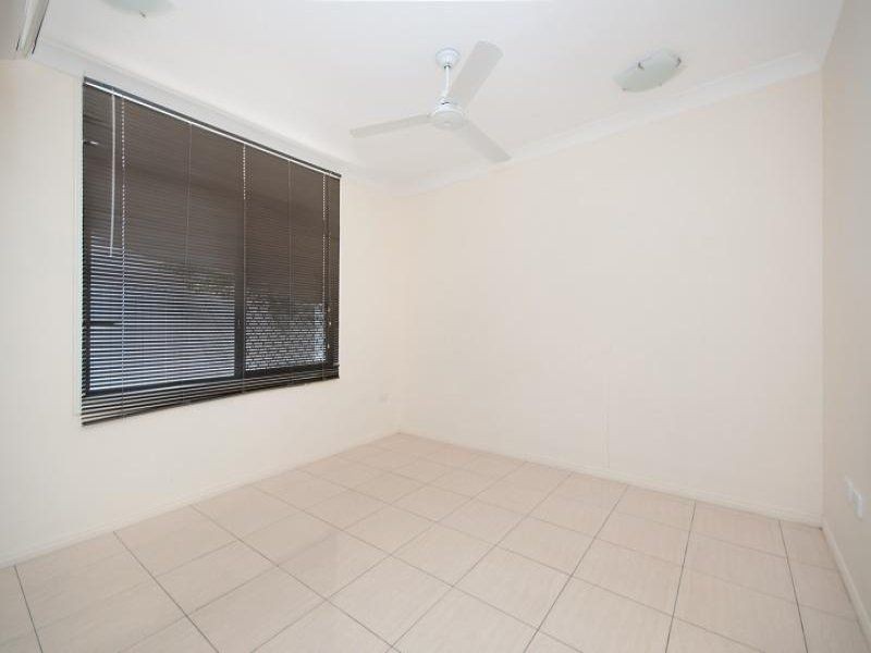 21 Warburton St, North Ward QLD 4810