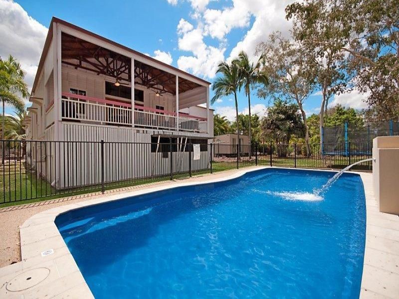 221 Kelso Dr, Kelso QLD 4815