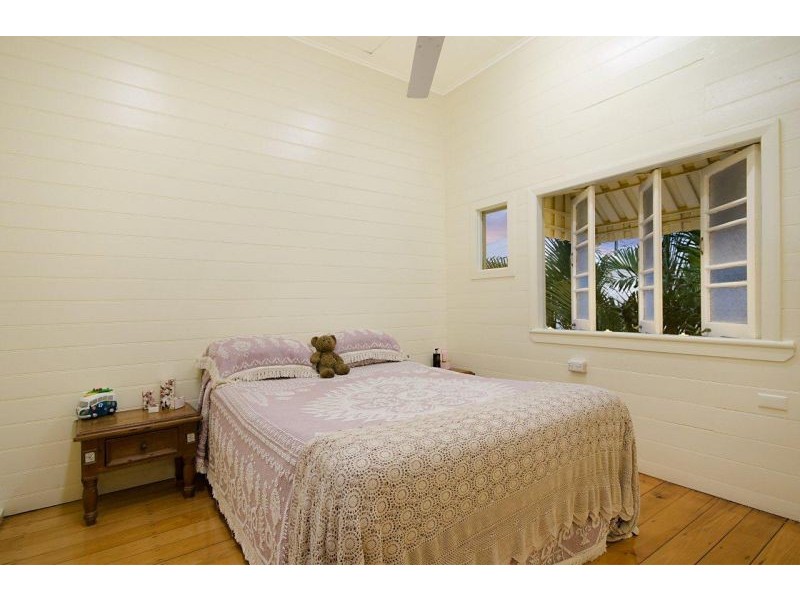 Railway Estate QLD 4810