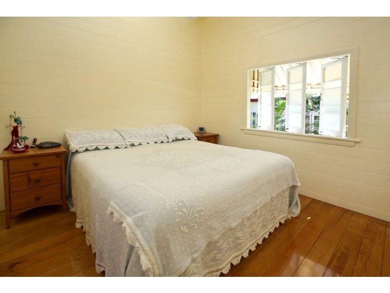 Railway Estate QLD 4810