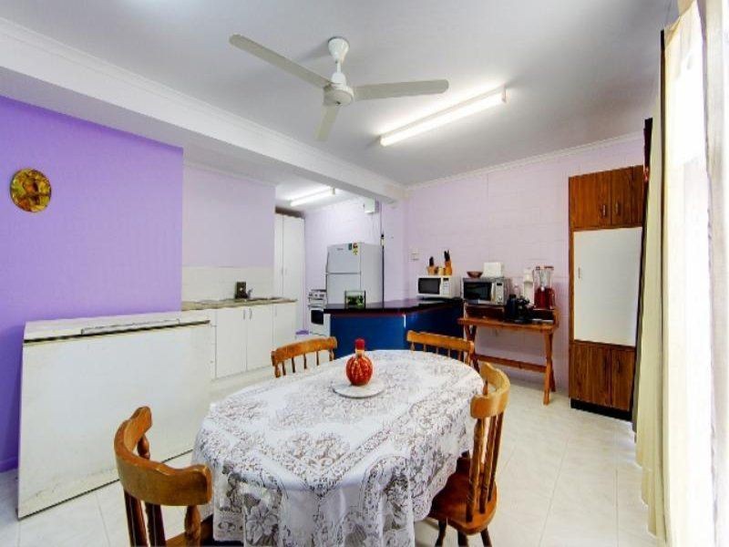 16 Julia St, Kirwan QLD 4817