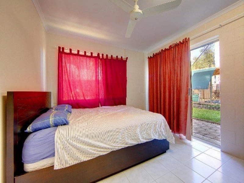 16 Julia St, Kirwan QLD 4817