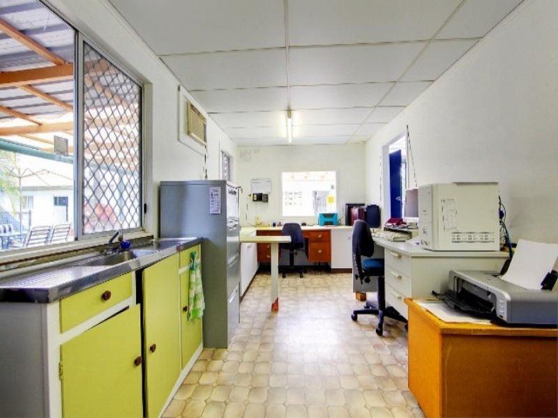 11 Ferntree St, Kirwan QLD 4817