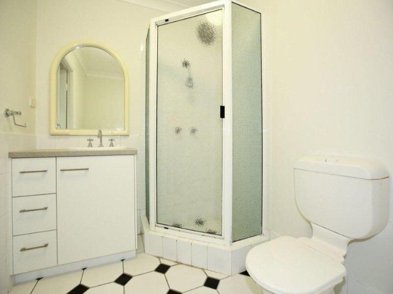 1/14 Eden St, Belgian Gardens QLD 4810