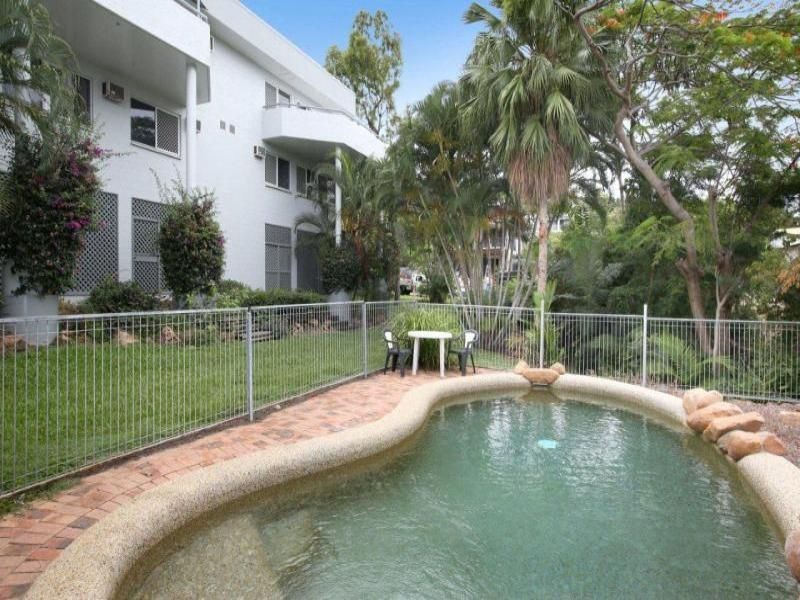 1/14 Eden St, Belgian Gardens QLD 4810