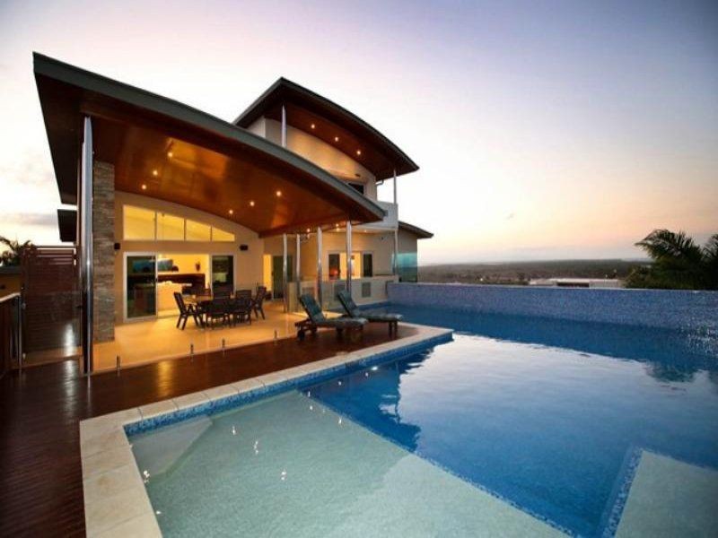 96 Goiceochea Dr, Bushland Beach QLD 4818