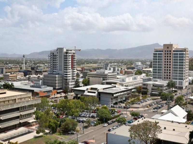 13/6 Hale St, Townsville City QLD 4810