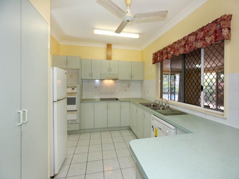 8 Durnley Ct, Rasmussen QLD 4815
