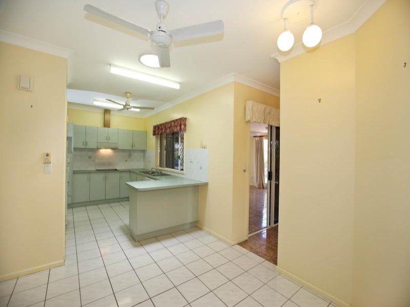 8 Durnley Ct, Rasmussen QLD 4815