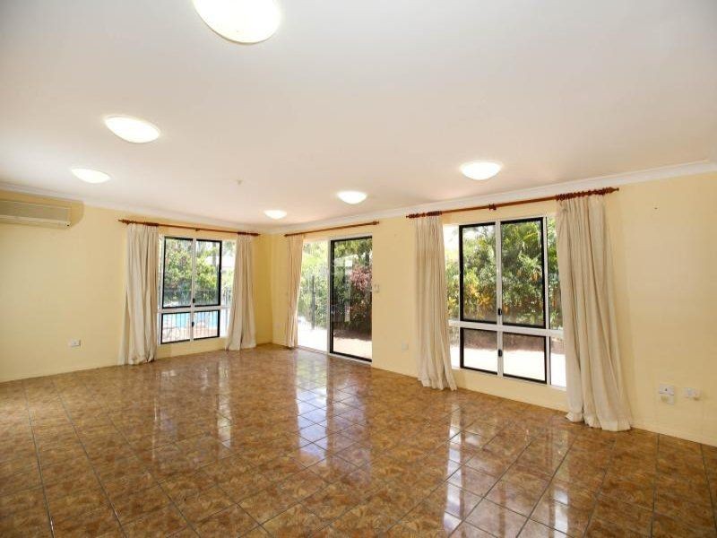 8 Durnley Ct, Rasmussen QLD 4815