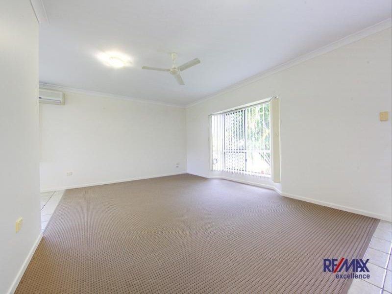 92 Phoenix  Pde, Kirwan QLD 4817