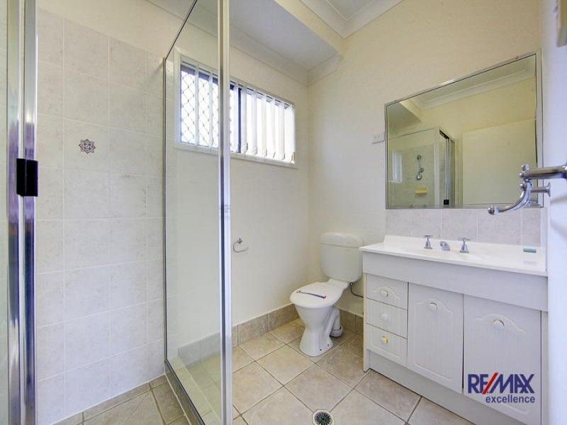 92 Phoenix  Pde, Kirwan QLD 4817