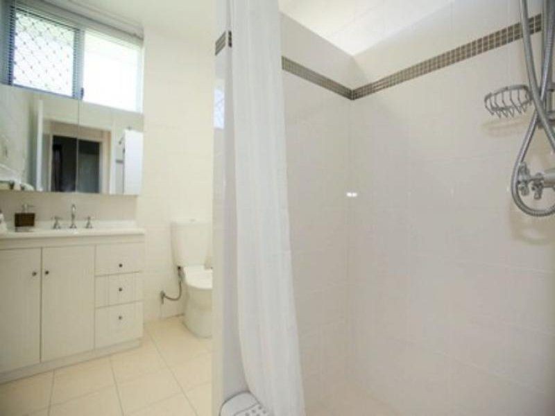 4 Henrietta  St, Aitkenvale QLD 4814