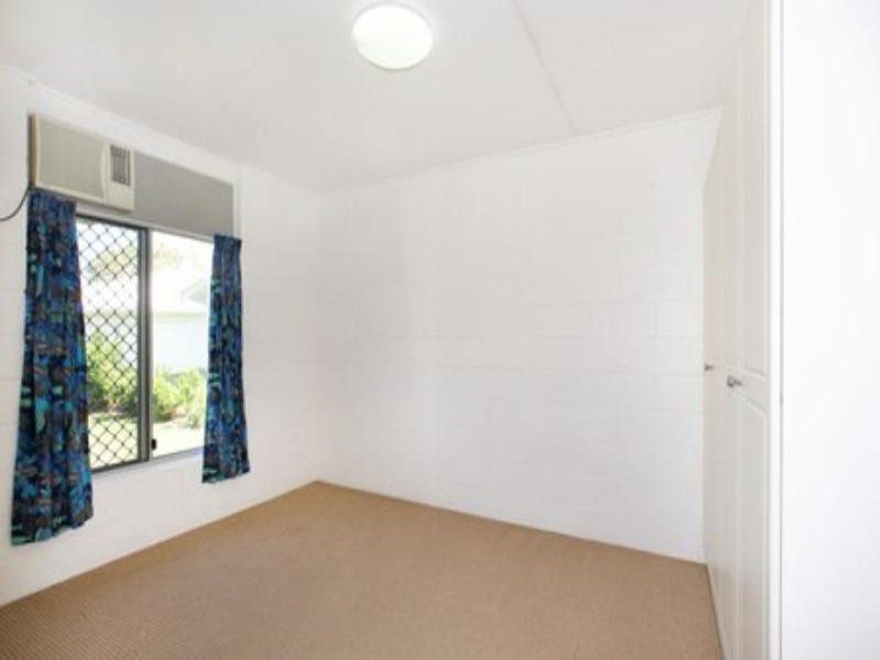 4 Henrietta  St, Aitkenvale QLD 4814