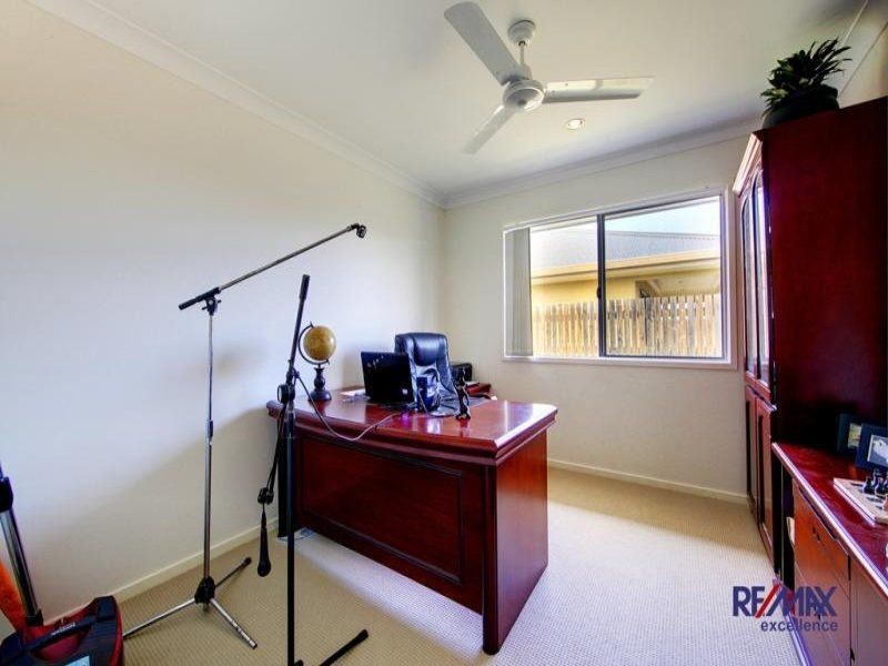 16 Apple Gum Ave, Mount Low QLD 4818