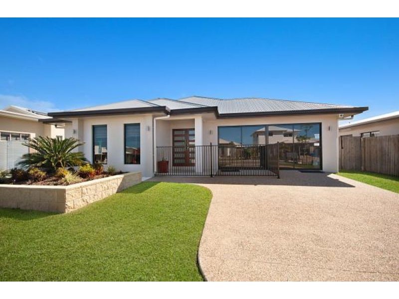 16 Saba St, Burdell QLD 4818