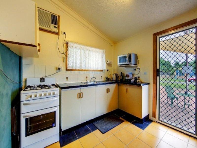 16 PAVIA  Dr, Nome QLD 4816